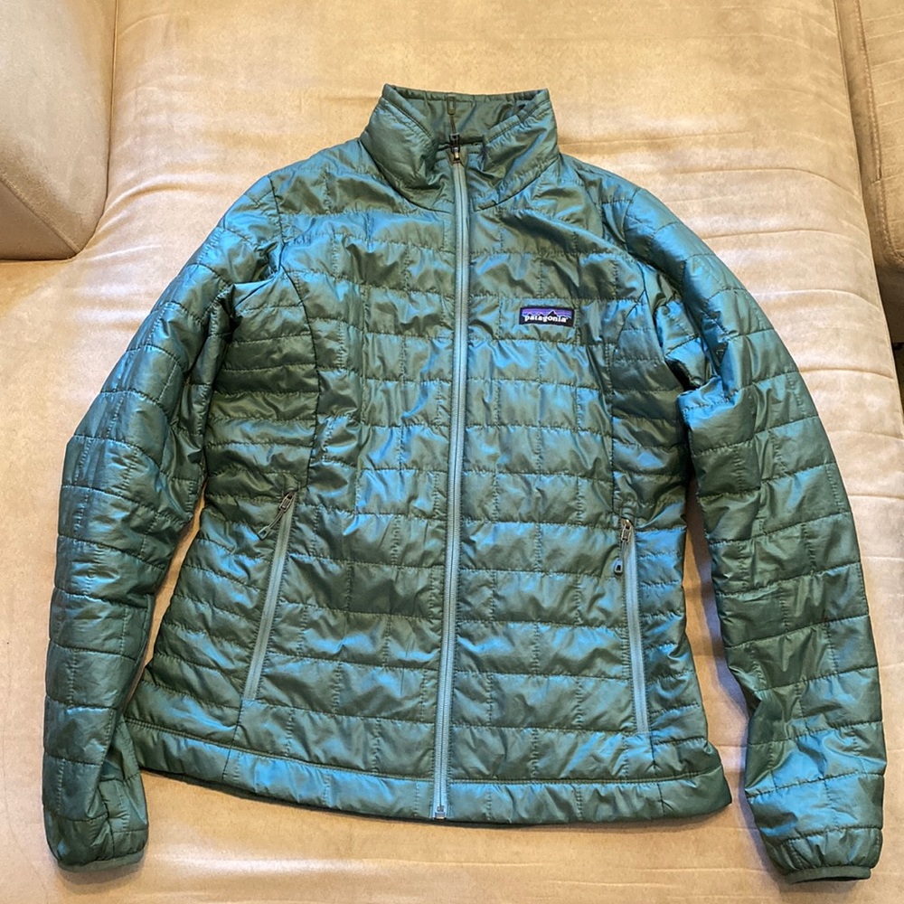 Patagonia Nano Puff Jacket (Small)